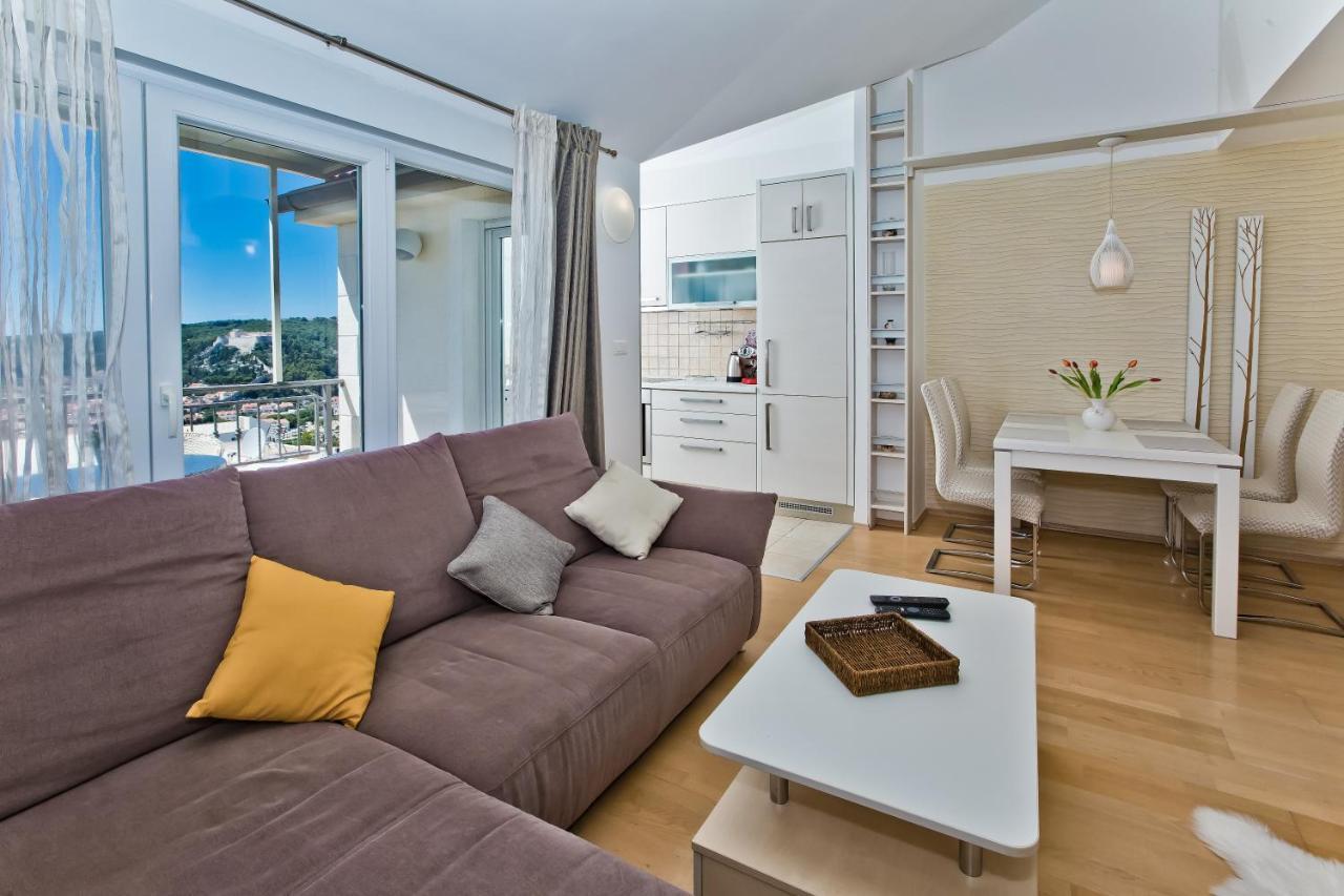 Relaxing Holiday Sunset Apartment Hvar Town Luaran gambar
